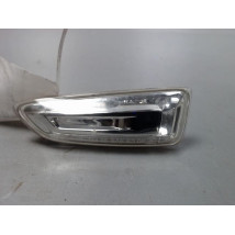 REPETITEUR AILE GAUCHE OPEL CROSSLAND