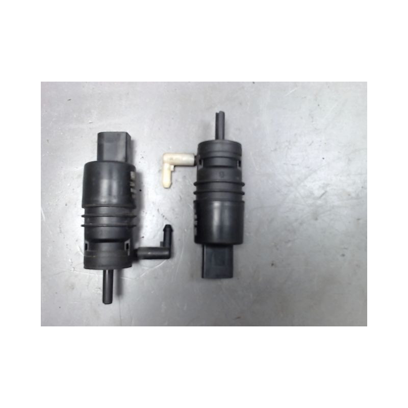POMPE LAVE-GLACE AVANT SUZUKI SWIFT