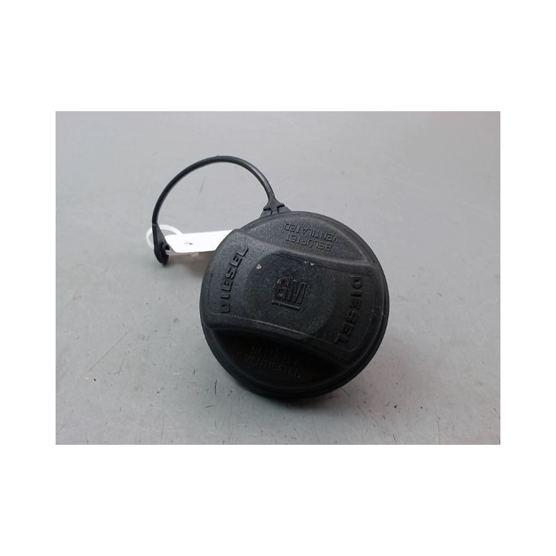 BOUCHON RESERVOIR A CARBURANT OPEL ASTRA GTC III Phase 1 (H) 2005-2006
