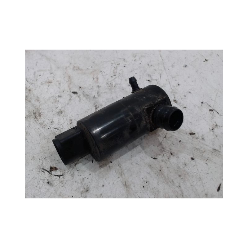 POMPE LAVE-GLACE ARRIERE SUZUKI SPLASH