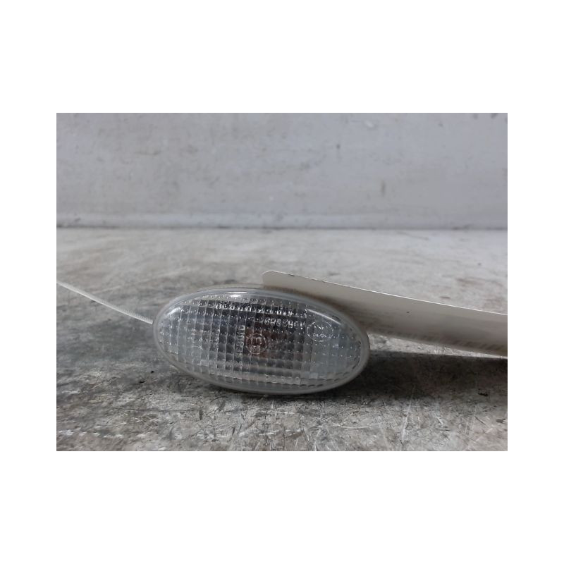 REPETITEUR AILE DROIT MAZDA MAZDA 3  5P