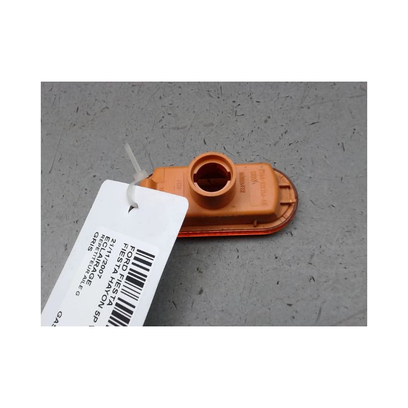 REPETITEUR AILE GAUCHE FORD FIESTA V Phase 2 2005-2008