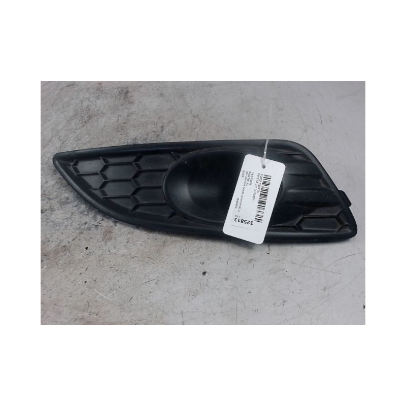 OBTURATEUR PHARE ADDITIONNEL DROIT PARE-CHOC AVANT FORD FIESTA 2005-