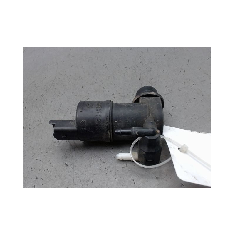 POMPE LAVE-GLACE AVANT PEUGEOT 207 2006-2013