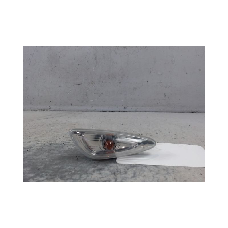 REPETITEUR AILE DROIT HYUNDAI I10