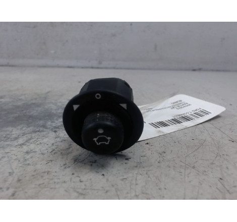 COMMANDE RETROVISSEUR EXT ELECTRIQUE G