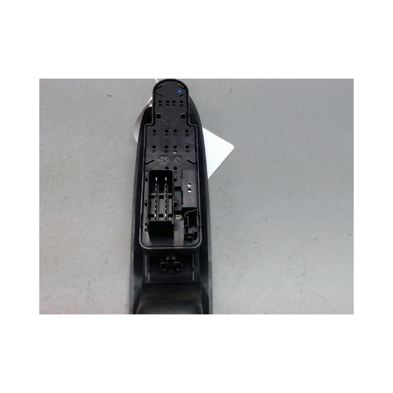 COMMANDE LEVE-GLACE PORTE AVG CITROEN DS3 Phase 1 (A55) 2009-2014