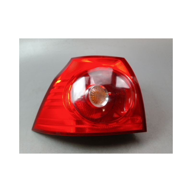FEU ARRIERE GAUCHE  VOLKSWAGEN GOLF V (1K) 2003-2008