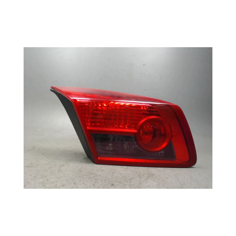 FEU ARRIERE INTERIEUR GAUCHE RENAULT VEL SATIS