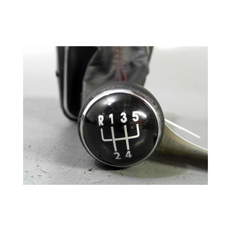 POMMEAU LEVIER VITESSES VOLKSWAGEN GOLF 1.9 TDI