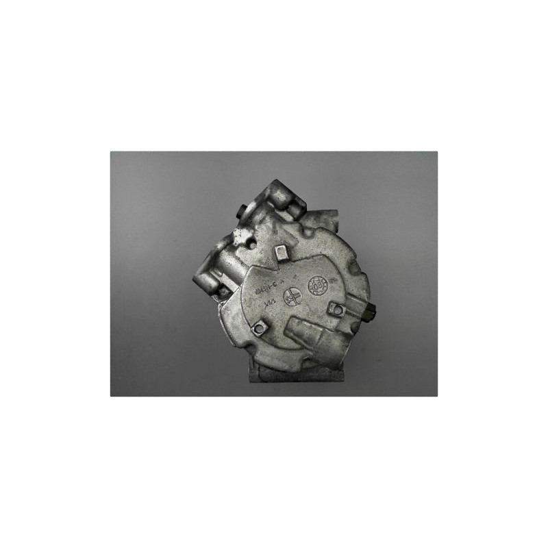 COMPRESSEUR AIR CONDITIONNE FORD FOCUS 04-07