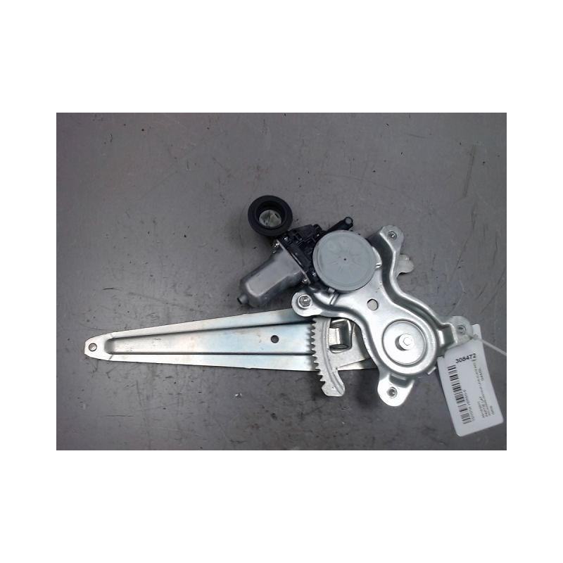 MECANISME+MOTEUR LEVE-GLACE ARRIERE DROIT TOYOTA VERSO-S