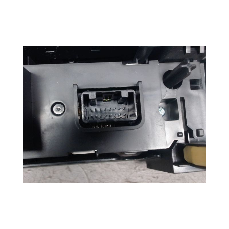 COMMANDE DE CHAUFFAGE TOYOTA VERSO-S
