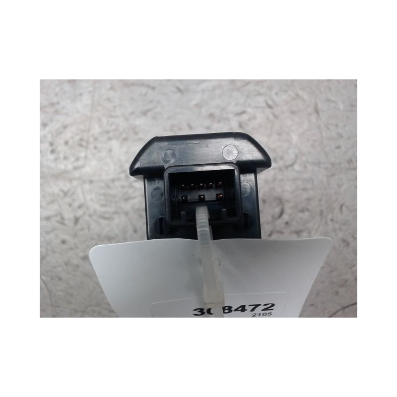 BOUTON DE DEMARRAGE TOYOTA VERSO-S