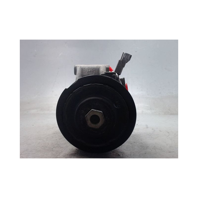 COMPRESSEUR AIR CONDITIONNE TOYOTA VERSO-S