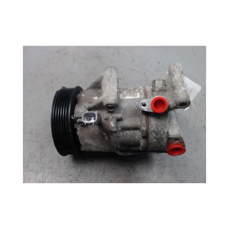 COMPRESSEUR AIR CONDITIONNE TOYOTA VERSO-S