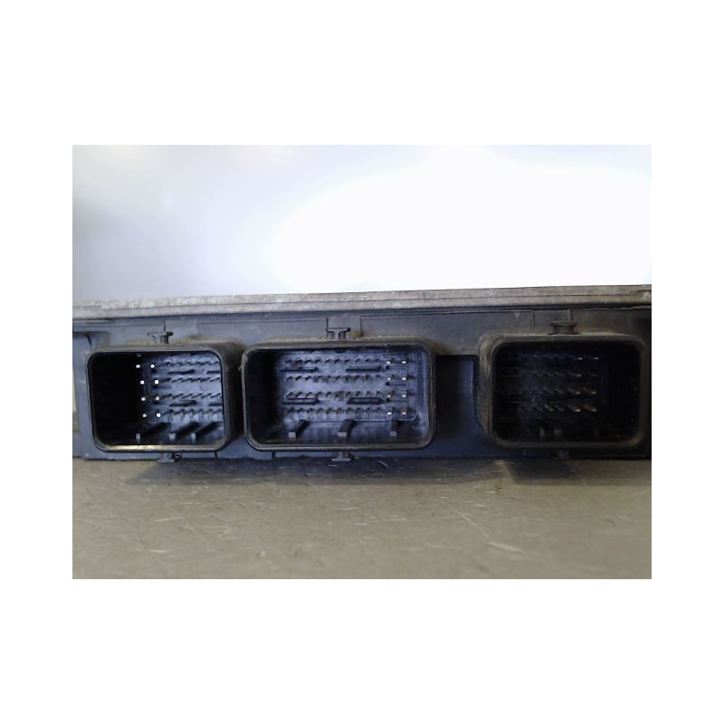 CALCULATEUR MOTEUR RENAULT MODUS