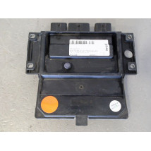 CALCULATEUR MOTEUR RENAULT CLIO