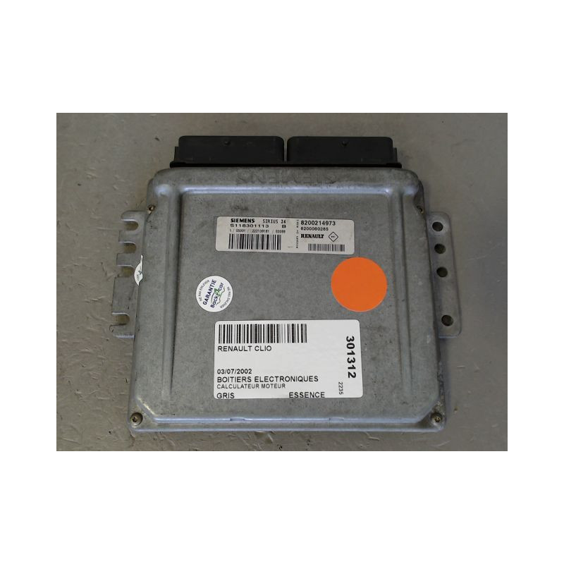 CALCULATEUR MOTEUR RENAULT CLIO