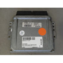 CALCULATEUR MOTEUR RENAULT CLIO