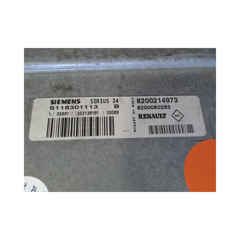 CALCULATEUR MOTEUR RENAULT CLIO