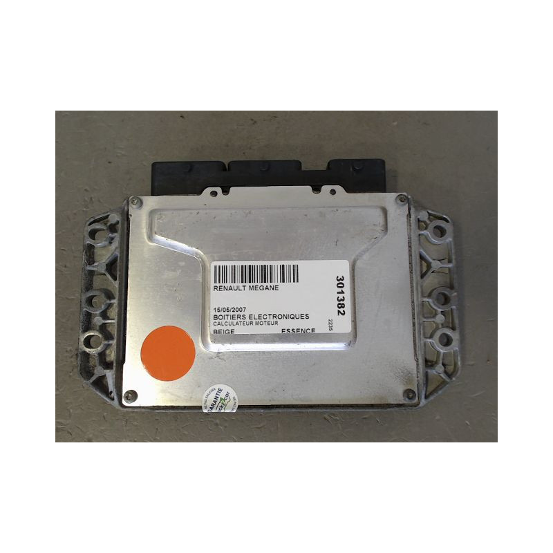 CALCULATEUR MOTEUR RENAULT MEGANE