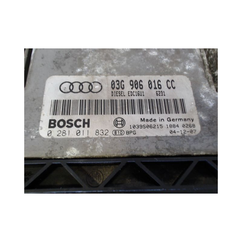 CALCULATEUR MOTEUR AUDI A3