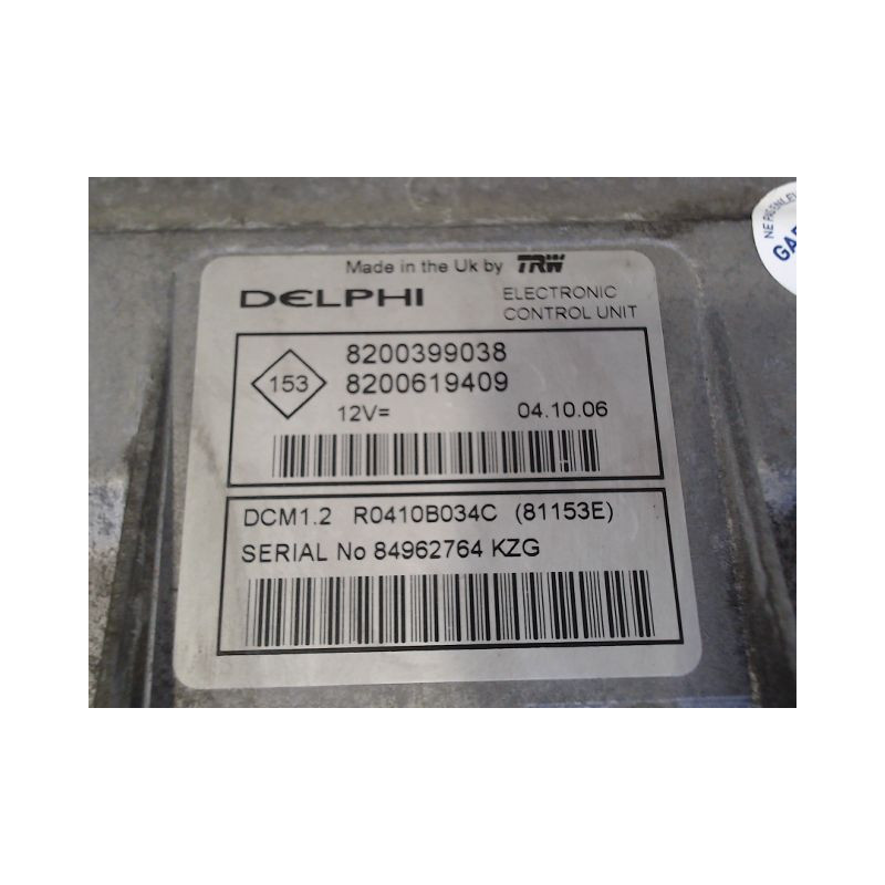 CALCULATEUR MOTEUR RENAULT CLIO