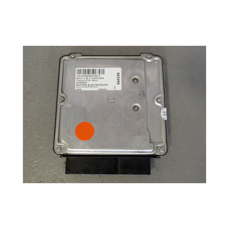 CALCULATEUR MOTEUR VOLKSWAGEN GOLF V 2003-2009