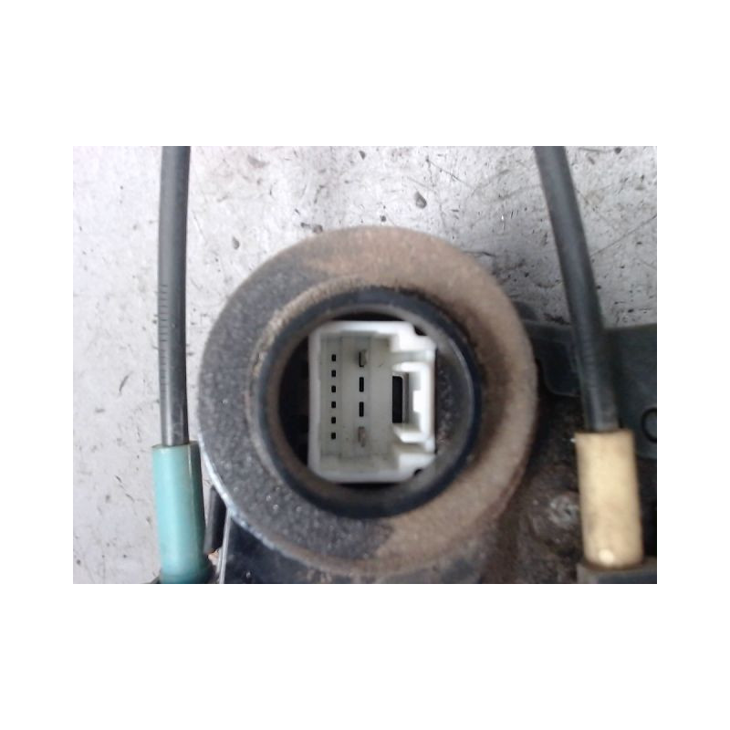 SYSTEME CONDAMNATION ARRIERE DROIT TOYOTA RAV4 2006