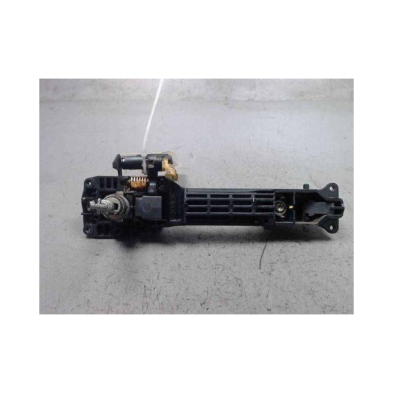 POIGNEE EXTERIEURE PORTE AVANT GAUCHE TOYOTA YARIS II 2010-