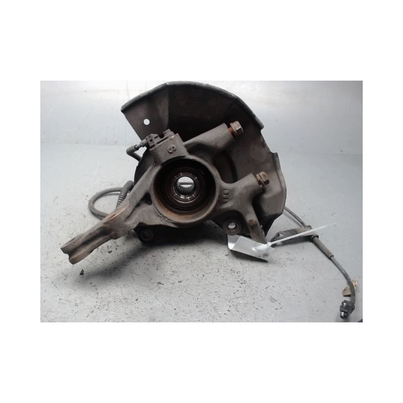 PIVOT AVANT GAUCHE KIA CARENS 2002-