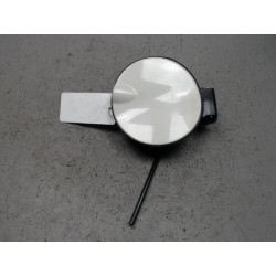 VOLET DE TRAPPE CARBURANT