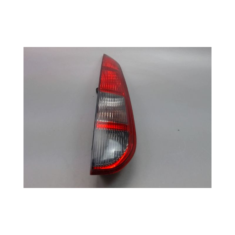 FEU ARRIERE DROIT FORD FOCUS SW II Phase 2 2008-2010
