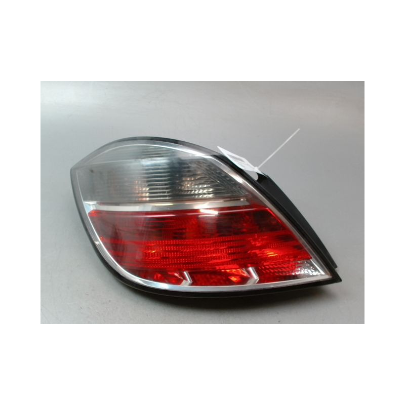 FEU ARRIERE GAUCHE  OPEL ASTRA III Phase 2 (H) 2007-2010