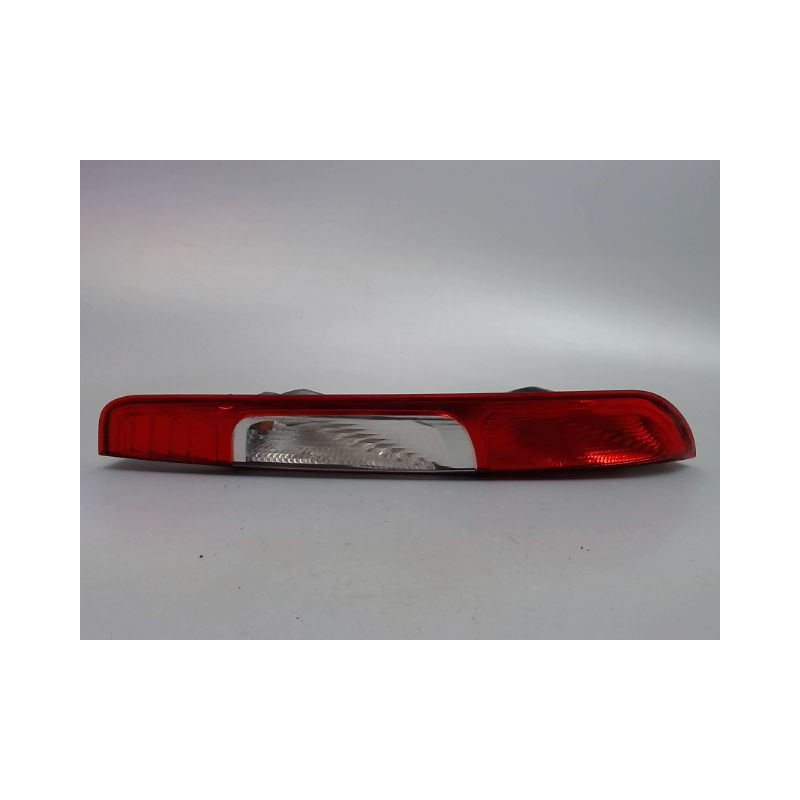 FEU ARRIERE DROIT FORD FOCUS II Phase 1 2004-2007