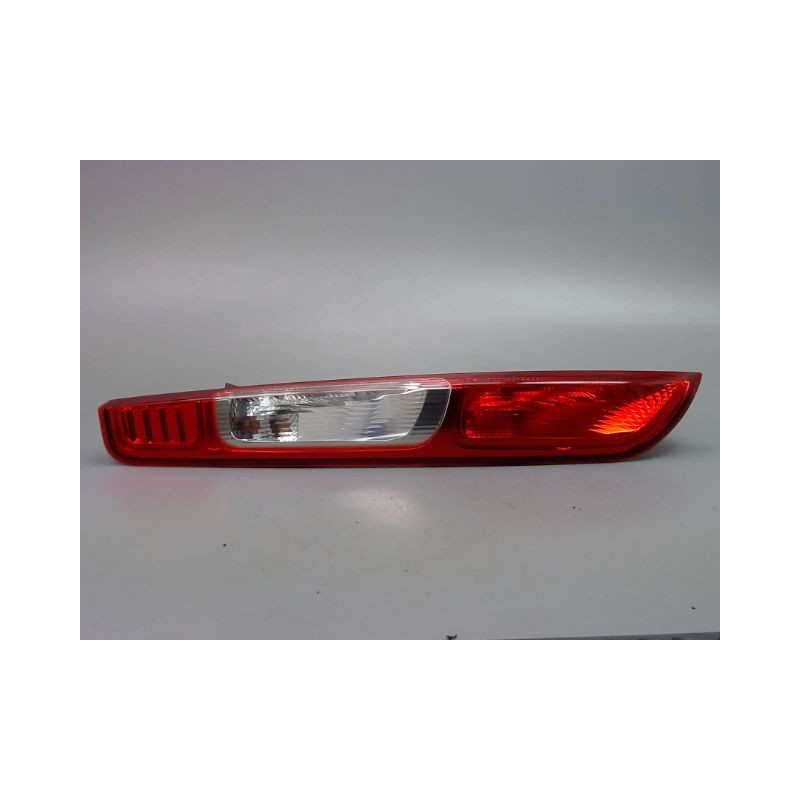 FEU ARRIERE GAUCHE  FORD FOCUS II Phase 1 2004-2007