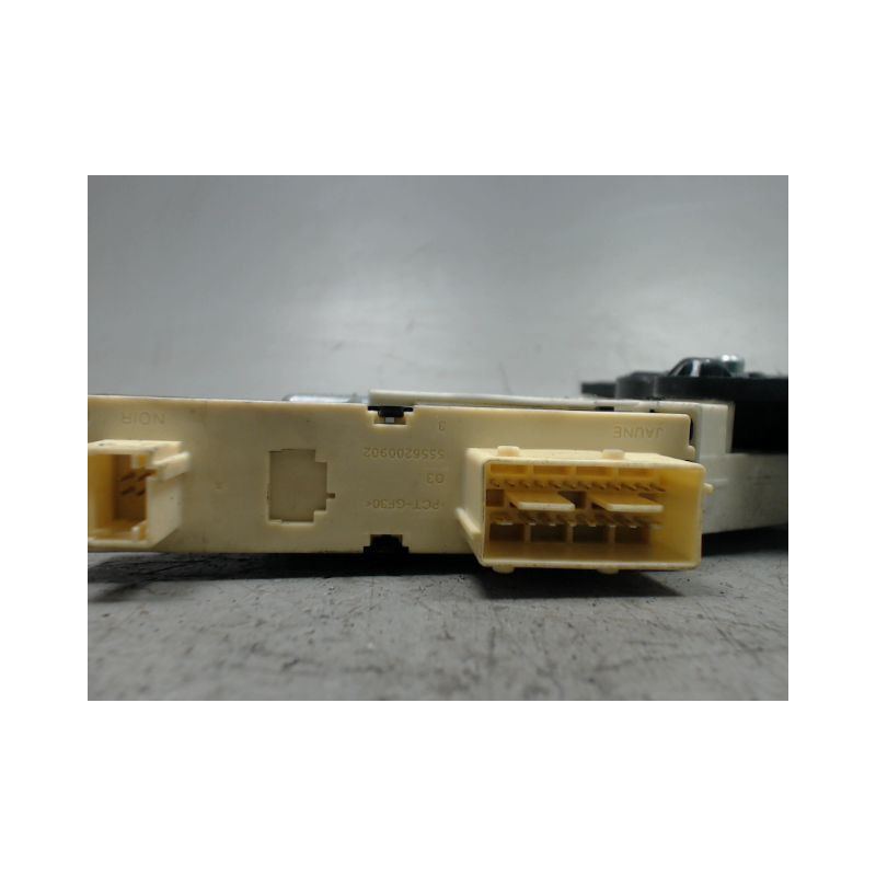 MECANISME+MOTEUR LEVE-GLACE AVANT DROIT PEUGEOT 307