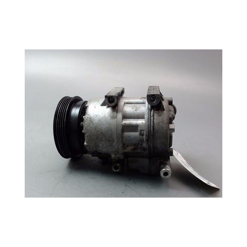 COMPRESSEUR AIR CONDITIONNE KIA CEE D I Phase 1 2007-2009