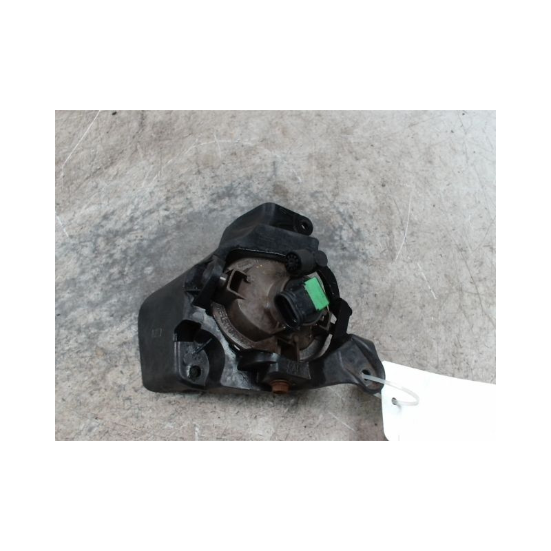 PHARE ANTIBROUILLARD AVANT DROIT MAZDA MAZDA 2