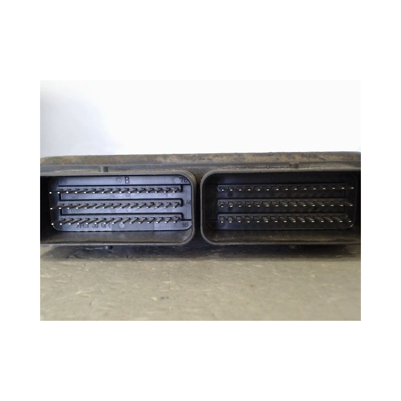 CALCULATEUR MOTEUR RENAULT MEGANE