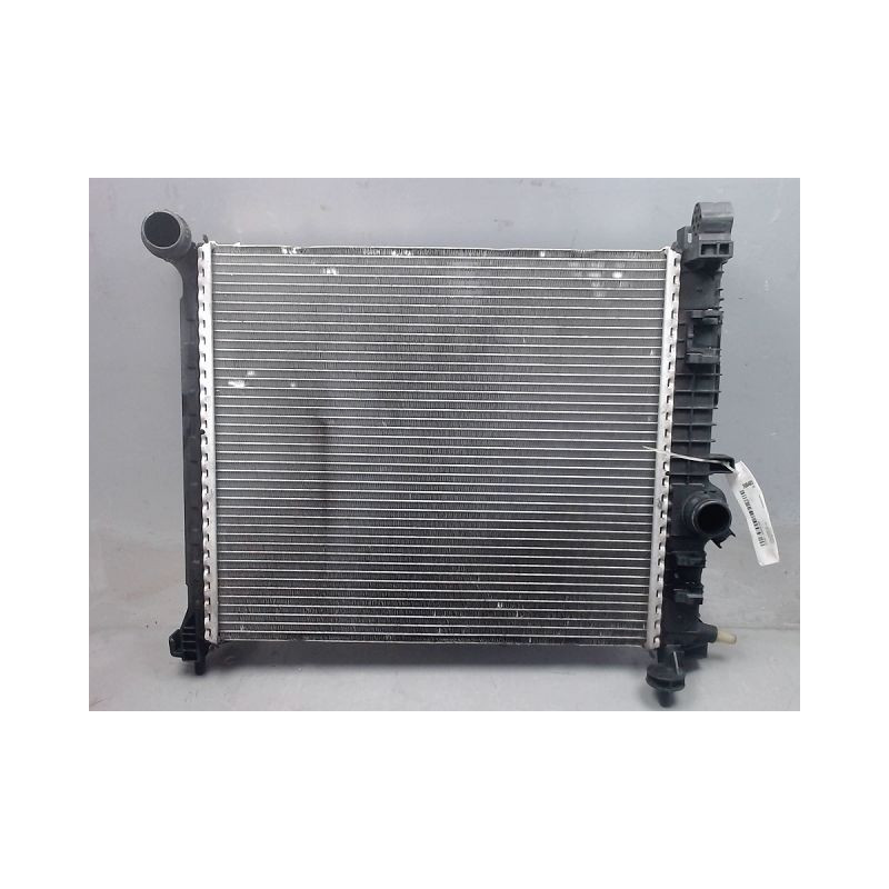 RADIATEUR OPEL MERIVA