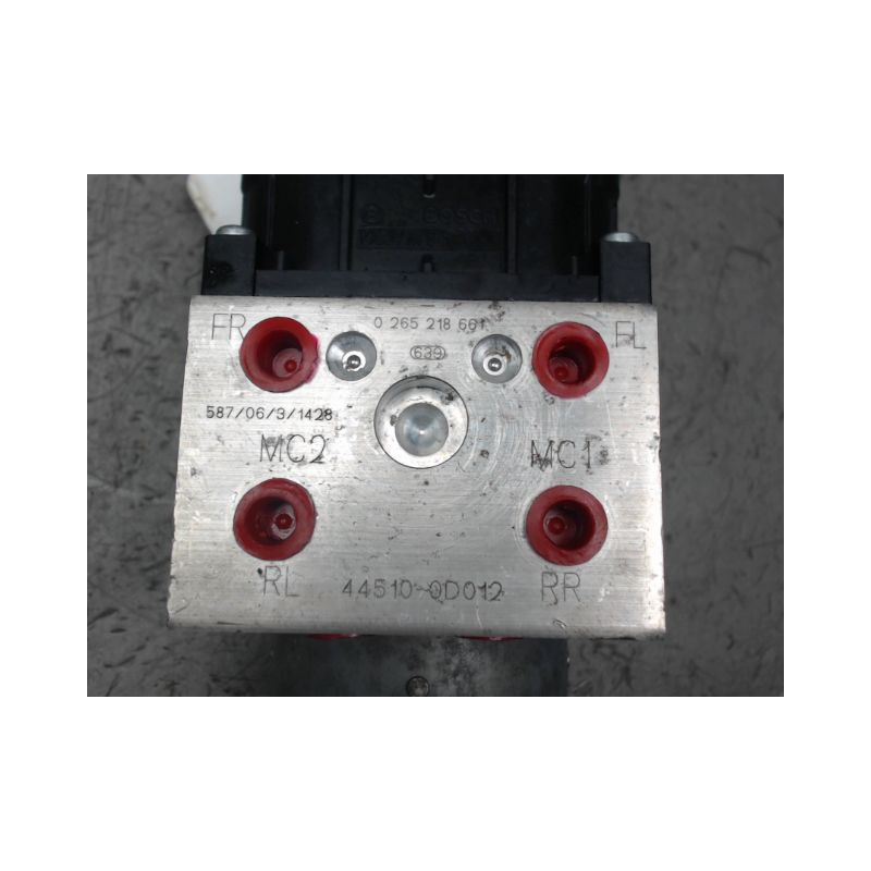 UNITE HYDRAULIQUE ABS TOYOTA YARIS