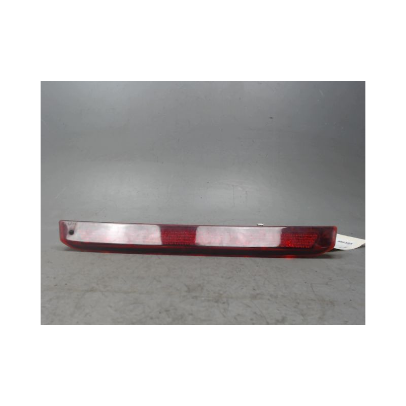 FEUX STOP SUPPLEMENTAIRE FORD C-MAX