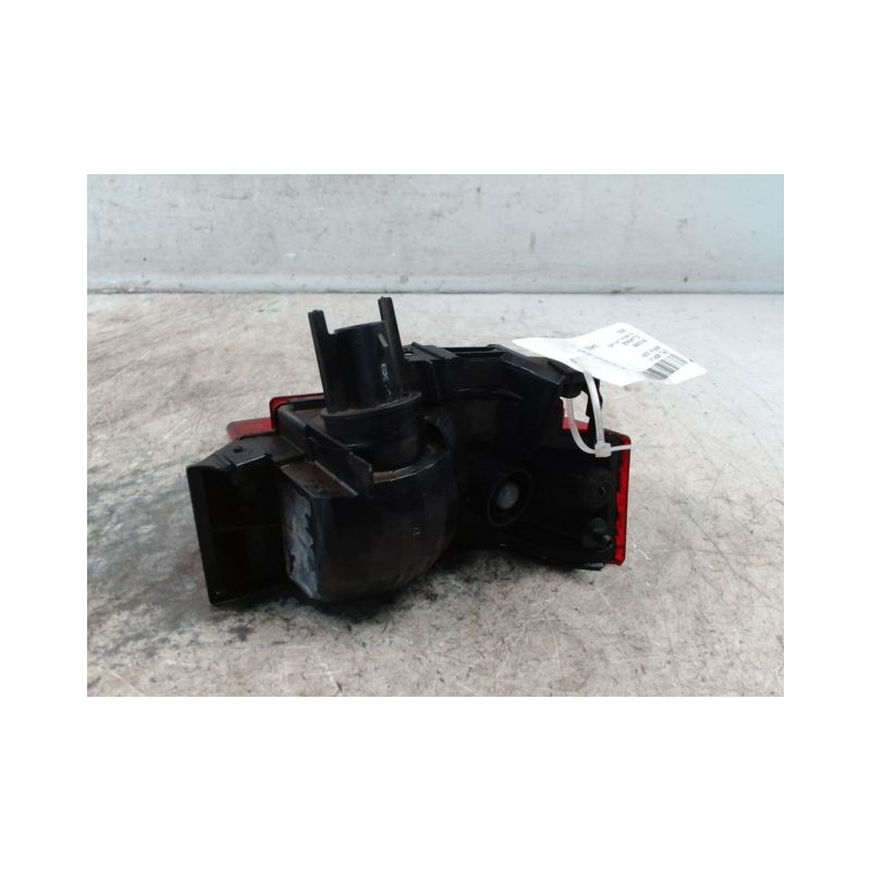 FEU BROUILLARD ARRIERE GAUCHE OPEL MERIVA 2006-