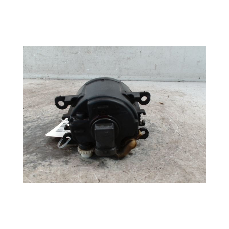 PHARE ANTIBROUILLARD AVANT DROIT PEUGEOT 307 CC 2005-