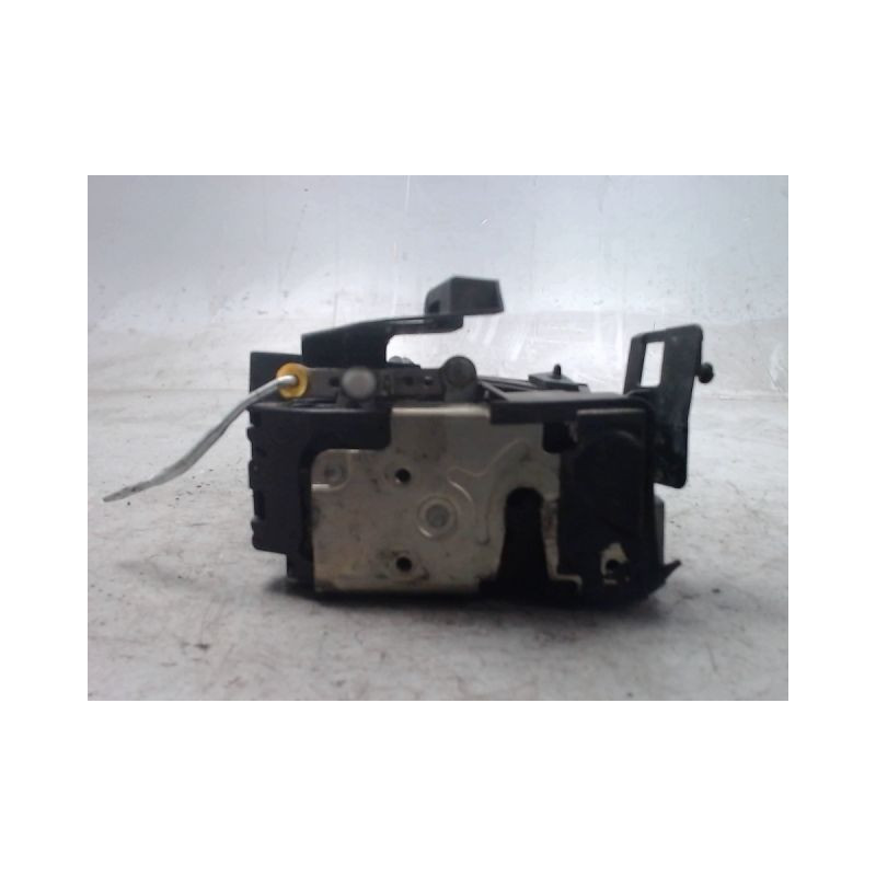 SYSTEME CONDAMNATION ARRIERE GAUCHE FORD FIESTA 02 -05