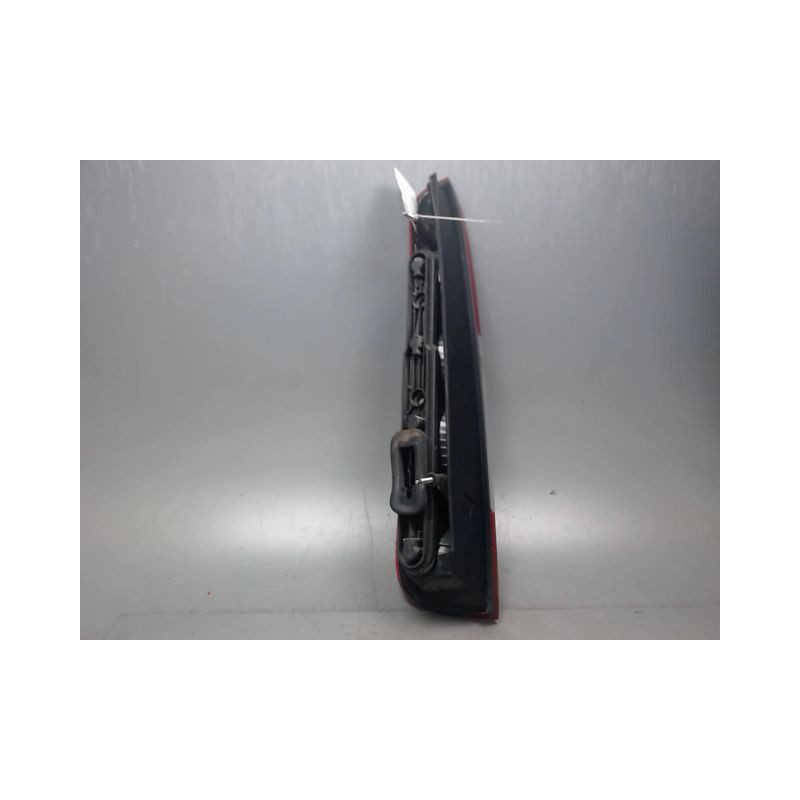FEU ARRIERE DROIT FORD FOCUS C-MAX 03-07