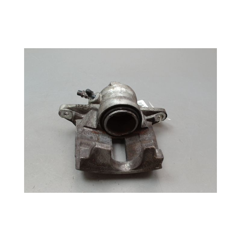 ETRIER DE FREIN AVANT GAUCHE DS DS3
