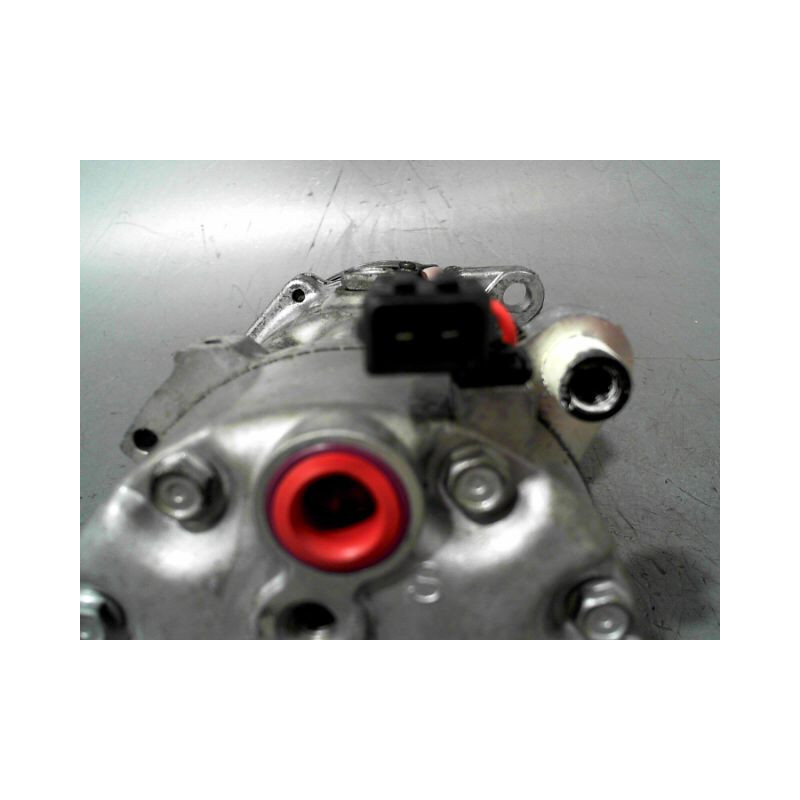 COMPRESSEUR AIR CONDITIONNE VOLKSWAGEN POLO CLAS